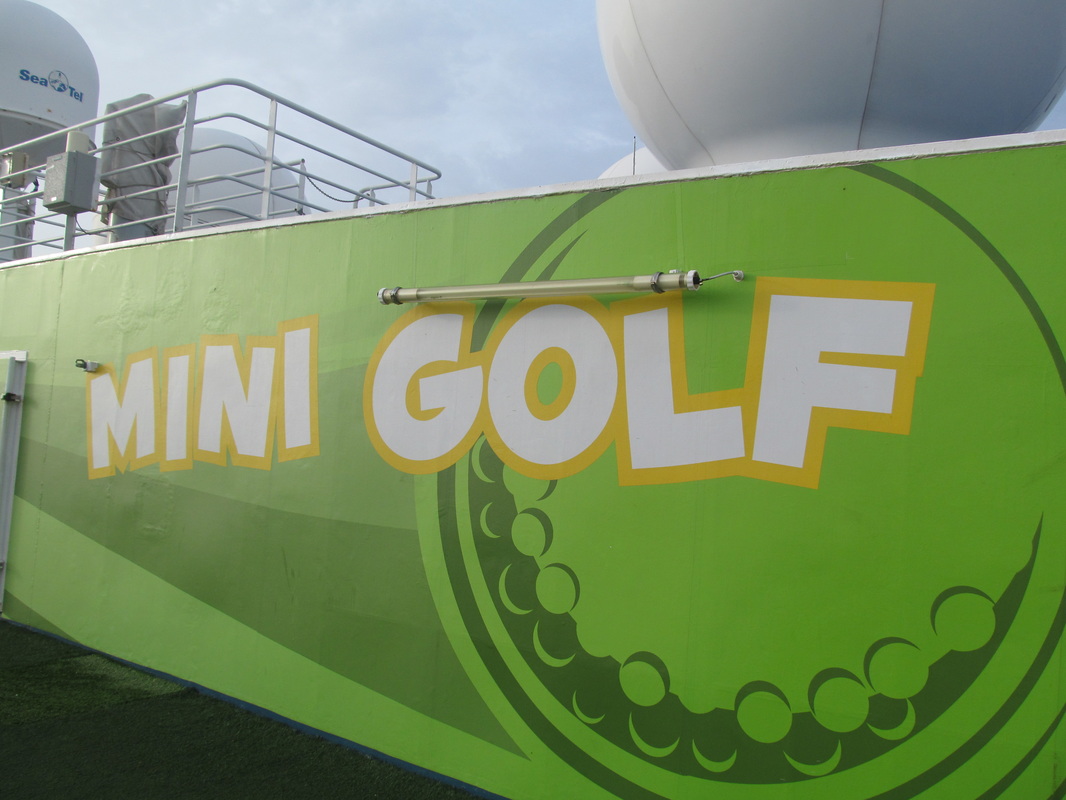 Carnival Elation Mini Golf Course Mural