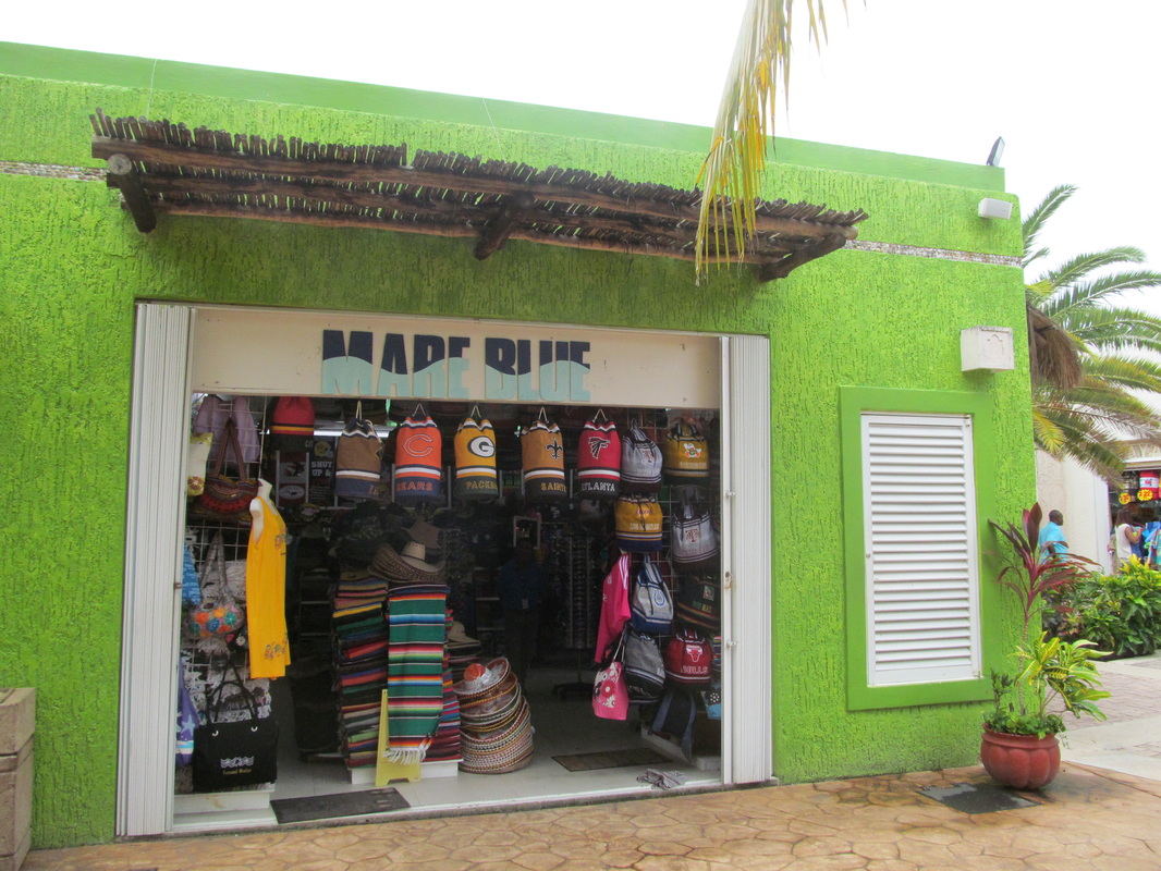Shops At Puerta Maya