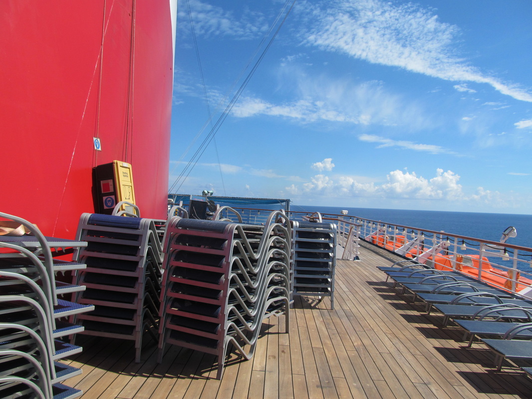 Carnival Elation Deck Chairs