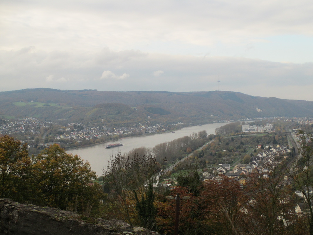 Castle overlooks the small town of Braubach