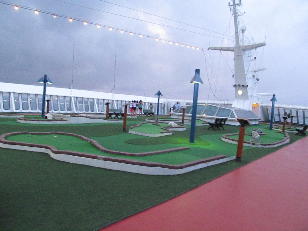 Carnival Elation Mini Golf Course and Jogging Track