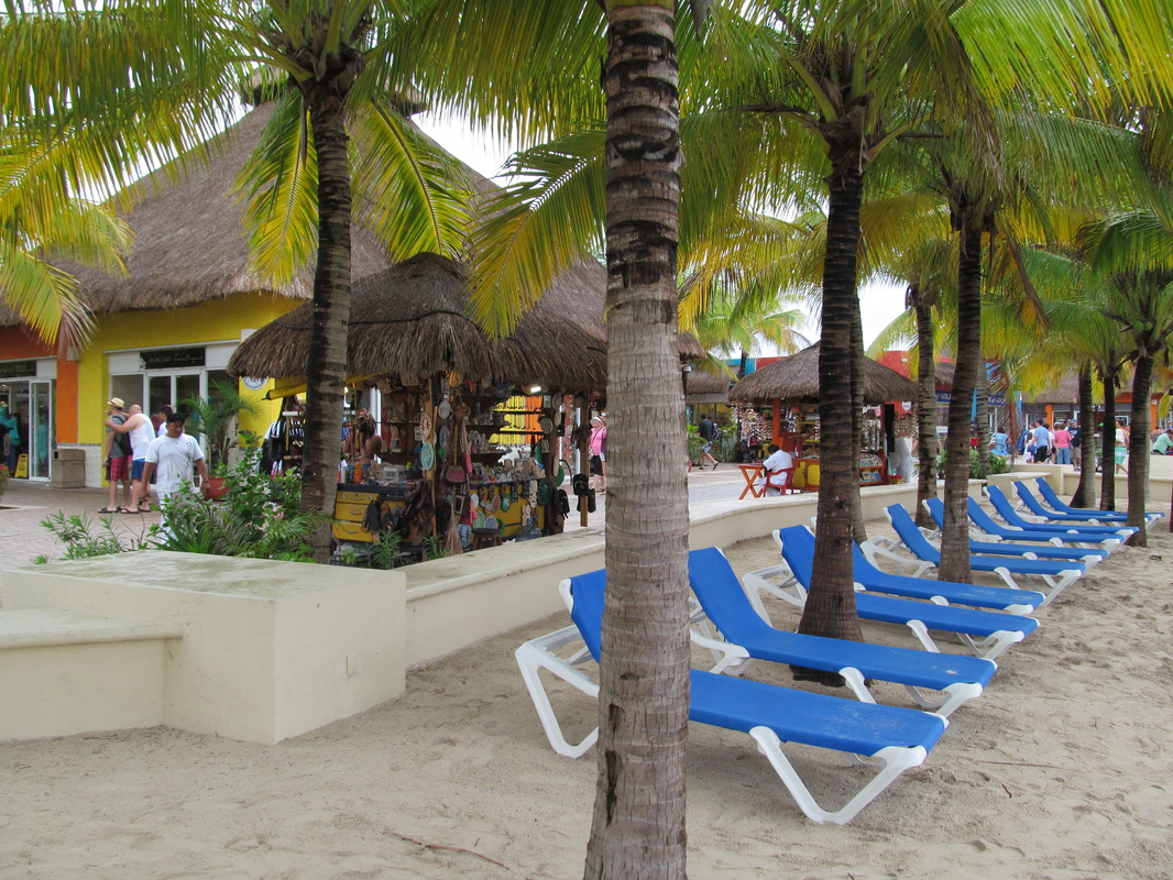 Puerta Maya Beach