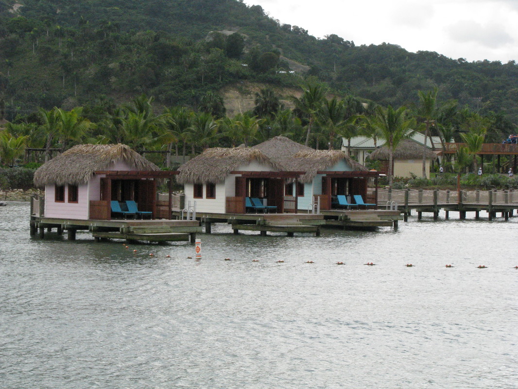 Amber Cove - Cabanas
