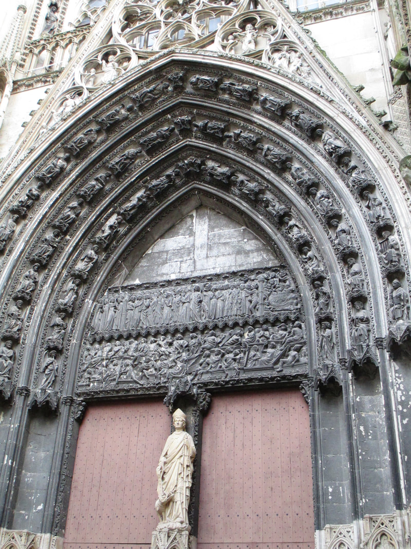  Side entrance of Cathedrale Notre-Dame de Rouen