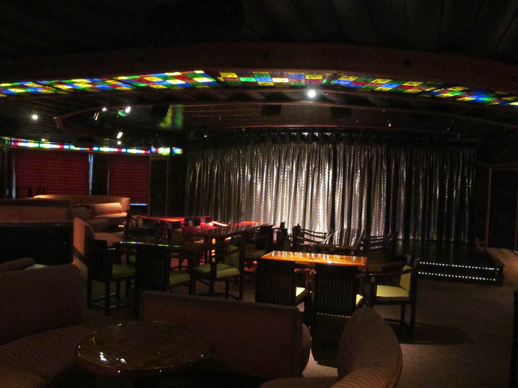 Carnival Triumph Club Rio AFT Lounge