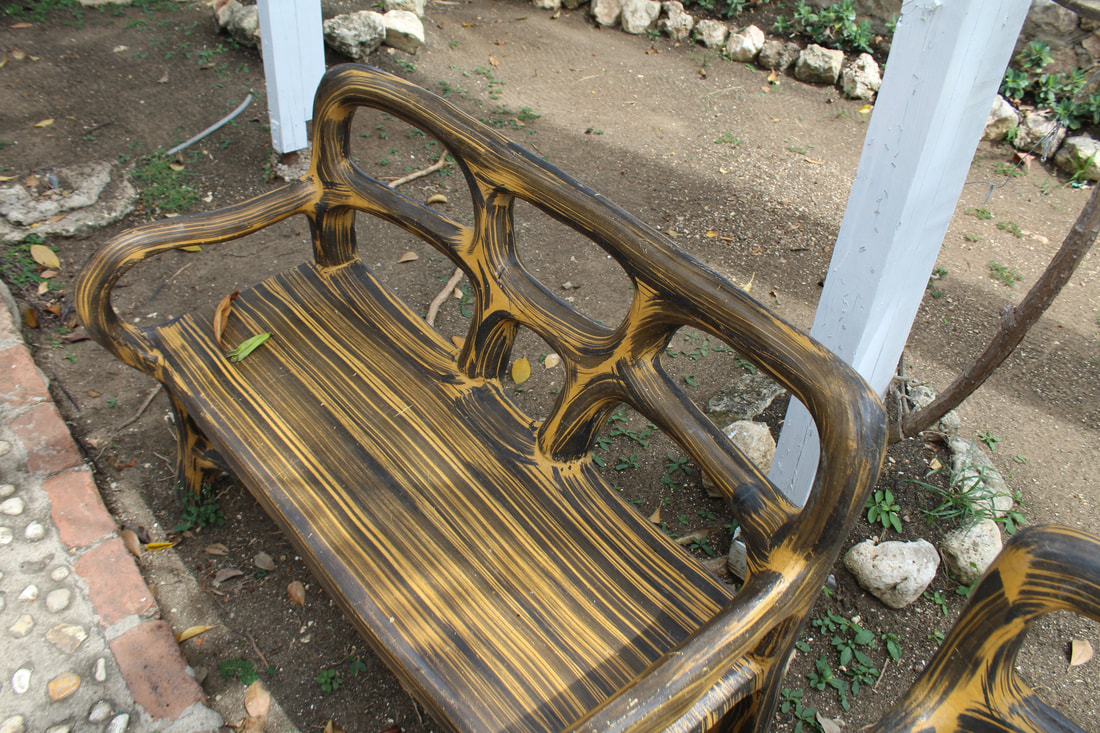 Montego Bay Great House Bench