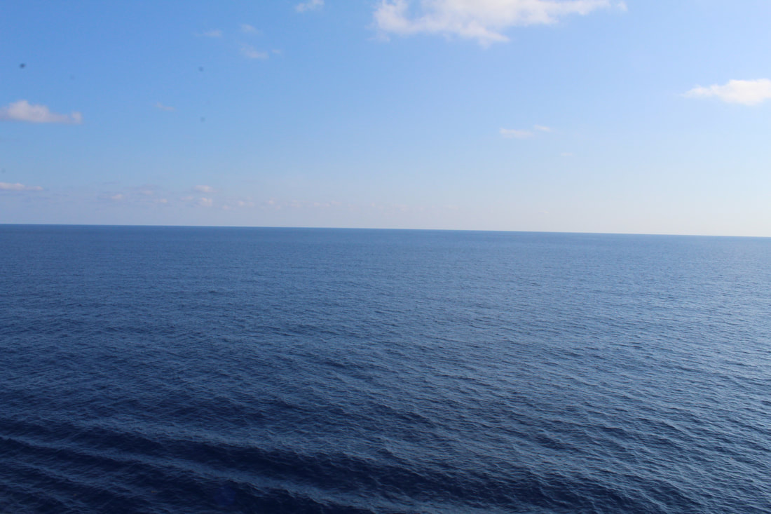 Blue Water on The Carnival Breeze