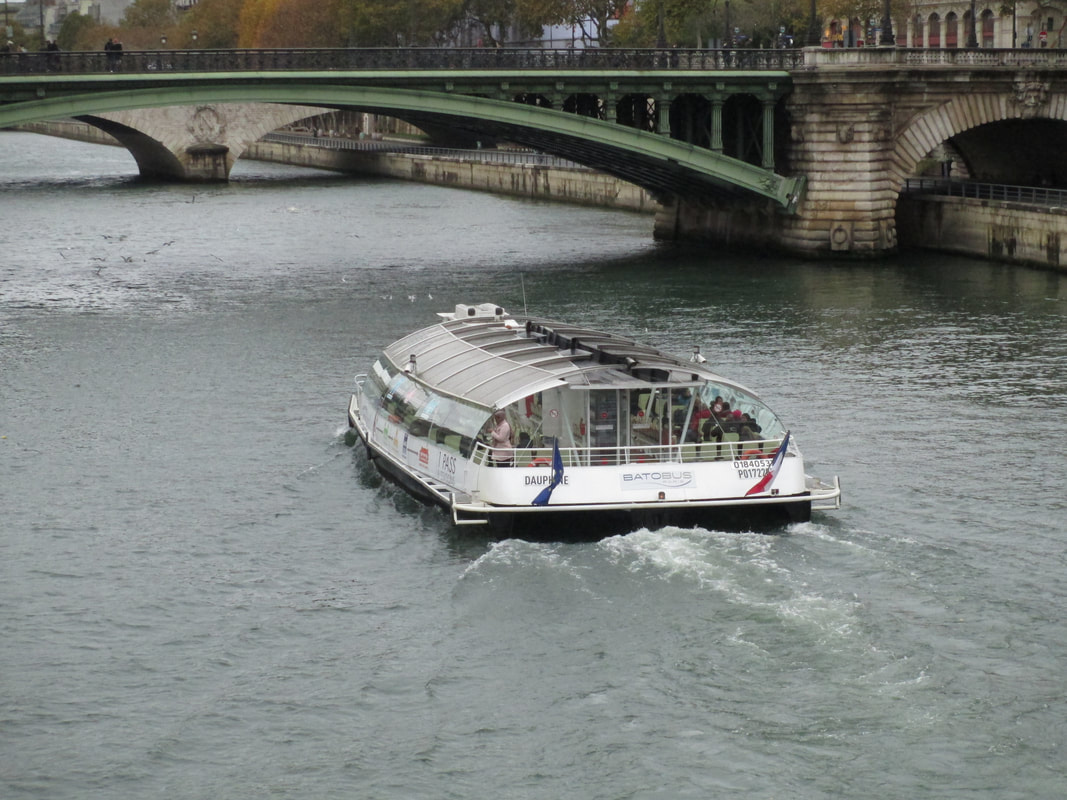 Cruising on Seine River