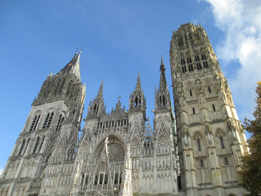 Front of famous Cathedrale Notre-Dame de Rouen